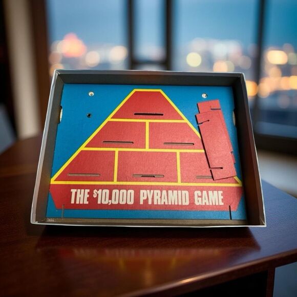 1974 Vintage $10,000 PYRAMID GAME Milton Bradley 2nd Edition COMPLETE - Picture 3 of 5
